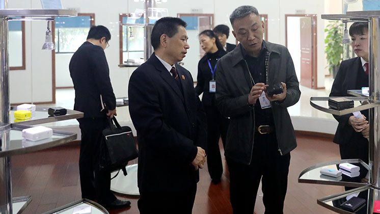 “送法進企業(yè)、服務自貿區(qū)”——市中級人民法院為炬神電子提供優(yōu)質司法服務